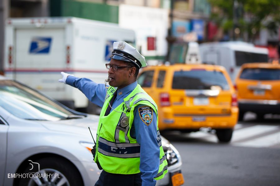 policjant w nowym jorku