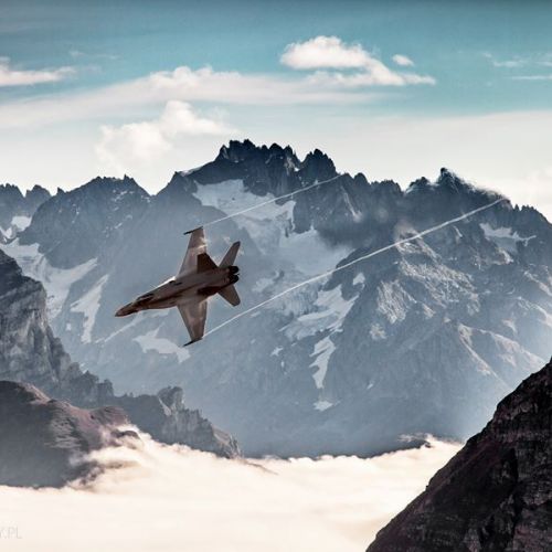 Szwajcarskie pokazy - AXALP